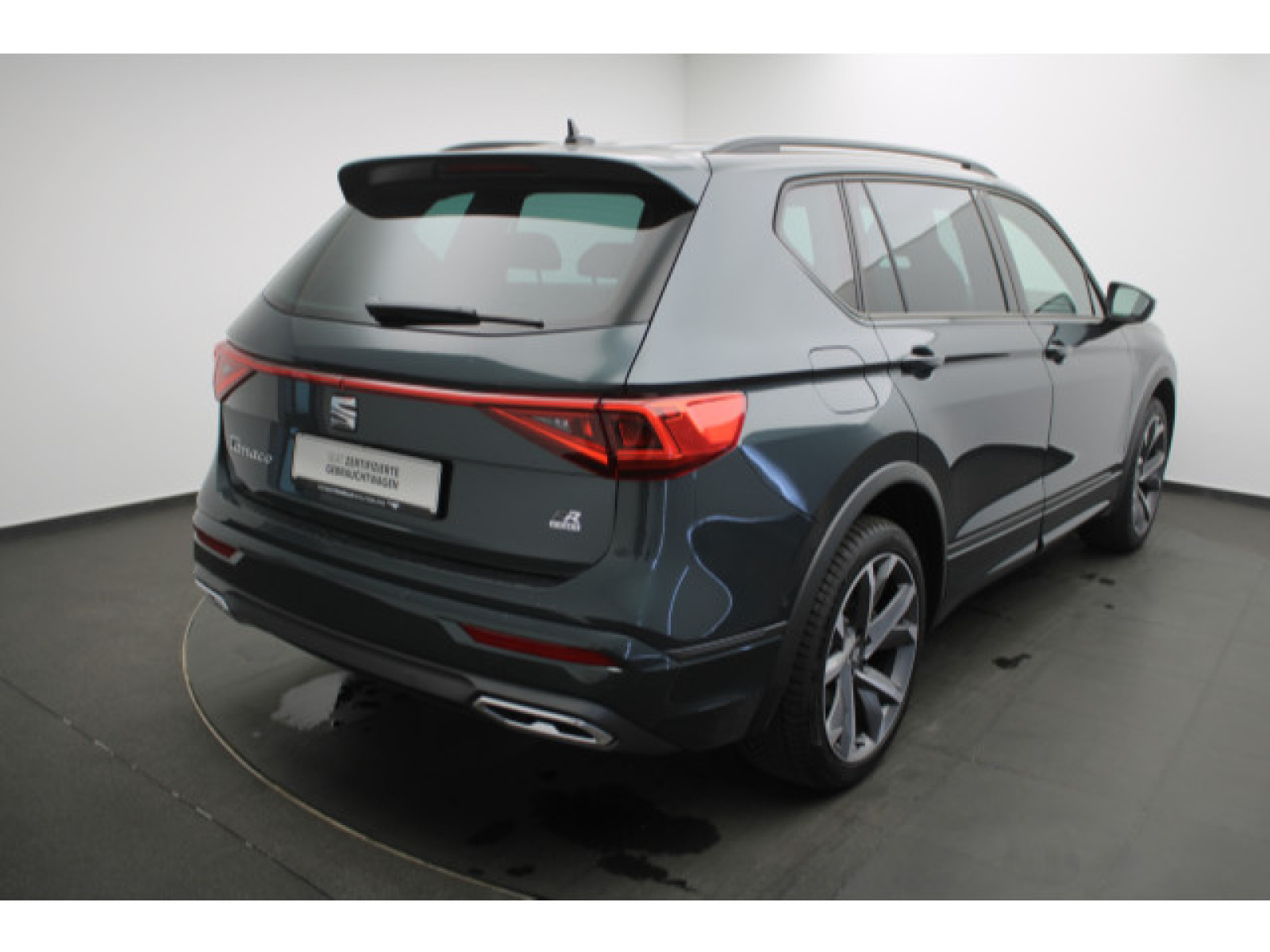 diagonalansicht-hinten-aussen