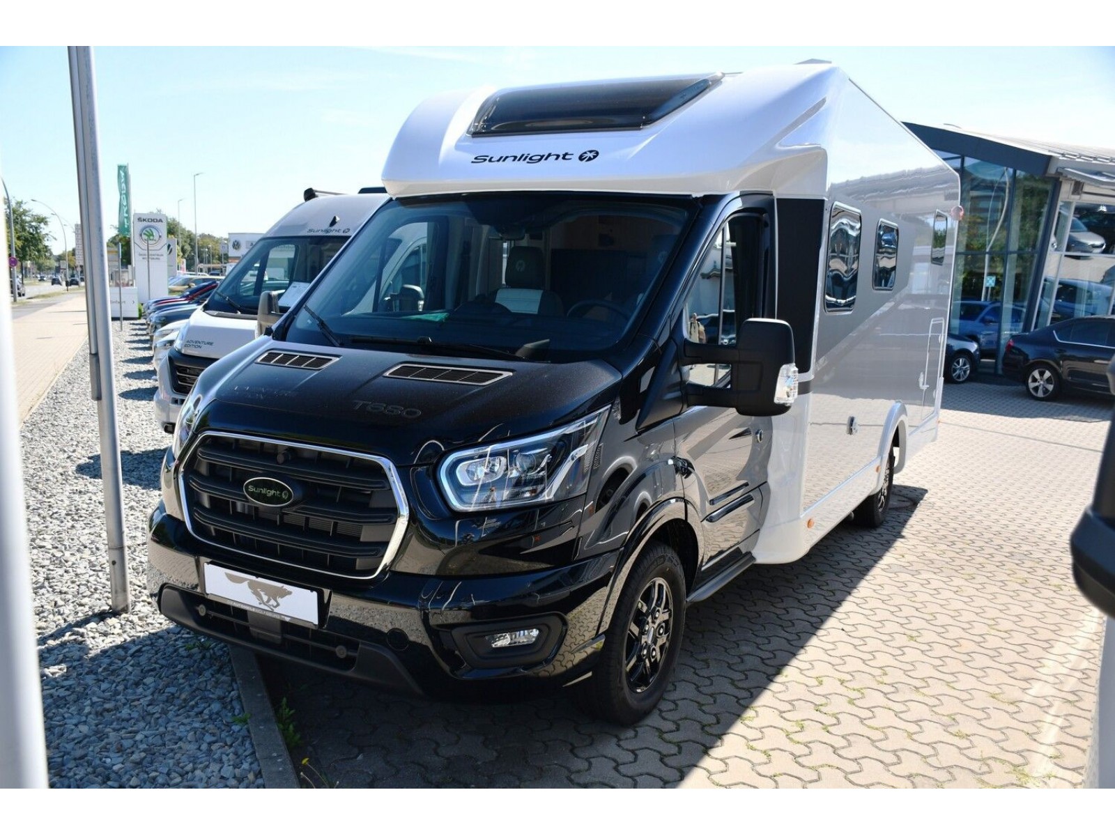 Adventure T Ford 680