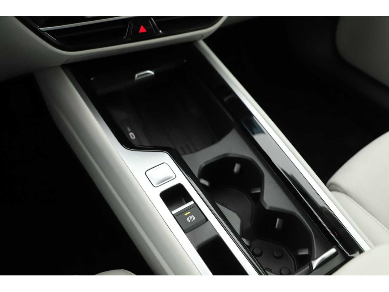 Volkswagen - Passat Variant_13