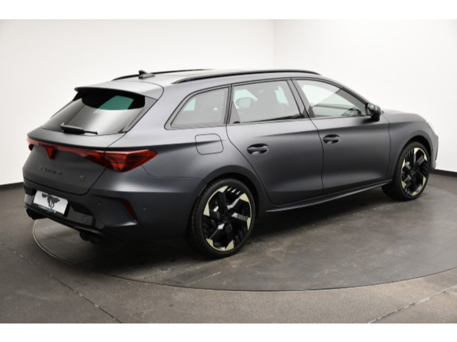 diagonalansicht-hinten-aussen