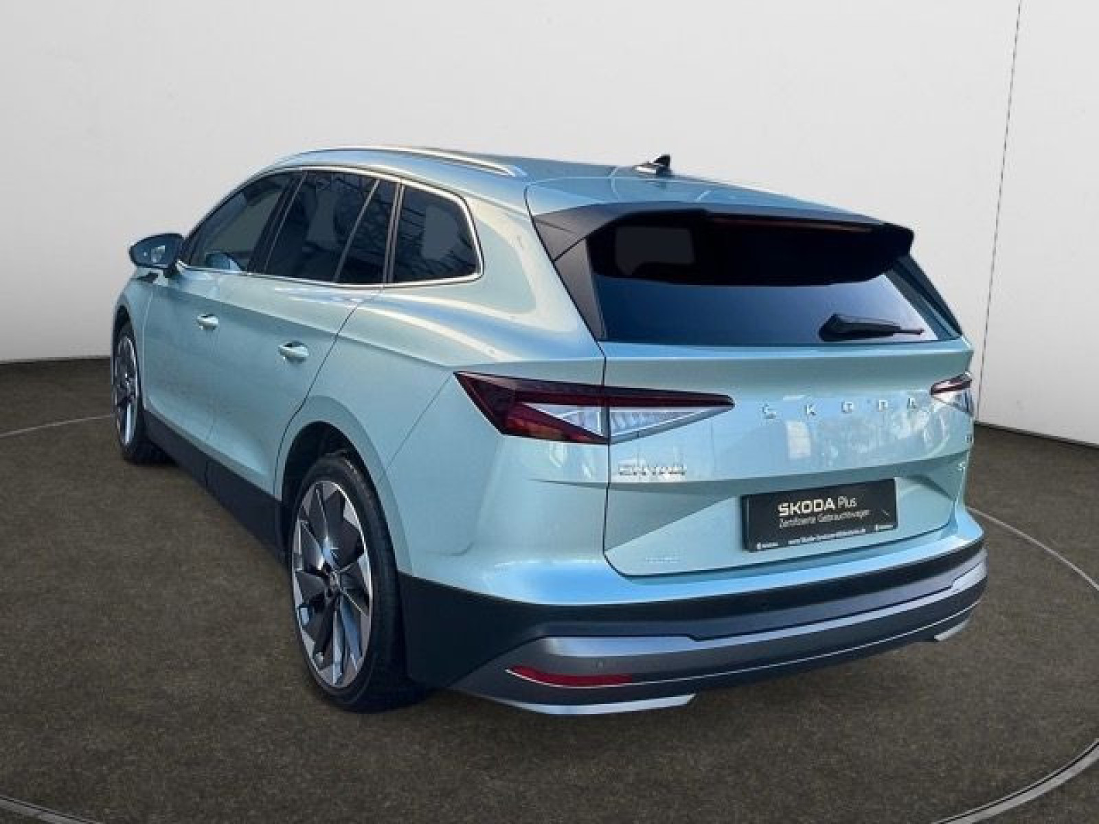 diagonalansicht-hinten-aussen