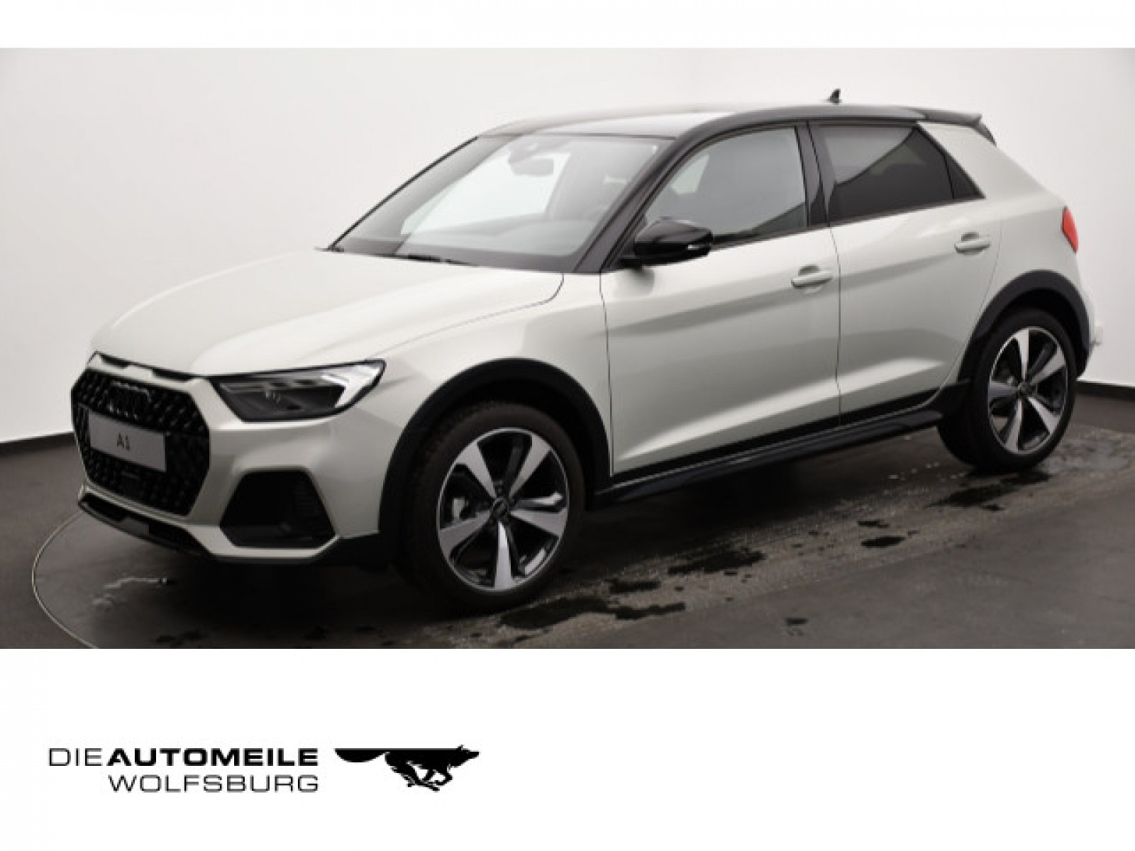 A1 allstreet Audi A1 allstreet 35 TFSI 110(150) kW(PS) S tronic KAMERA LED ACC MMI+ SONOS