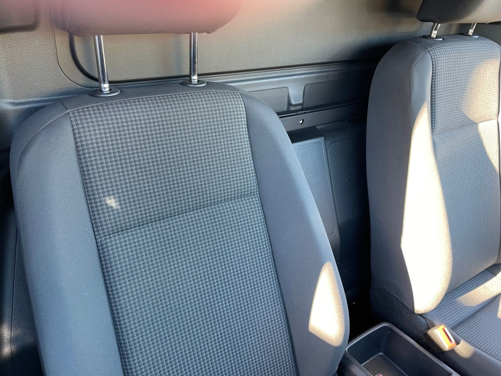 Volkswagen - Caddy Maxi_14