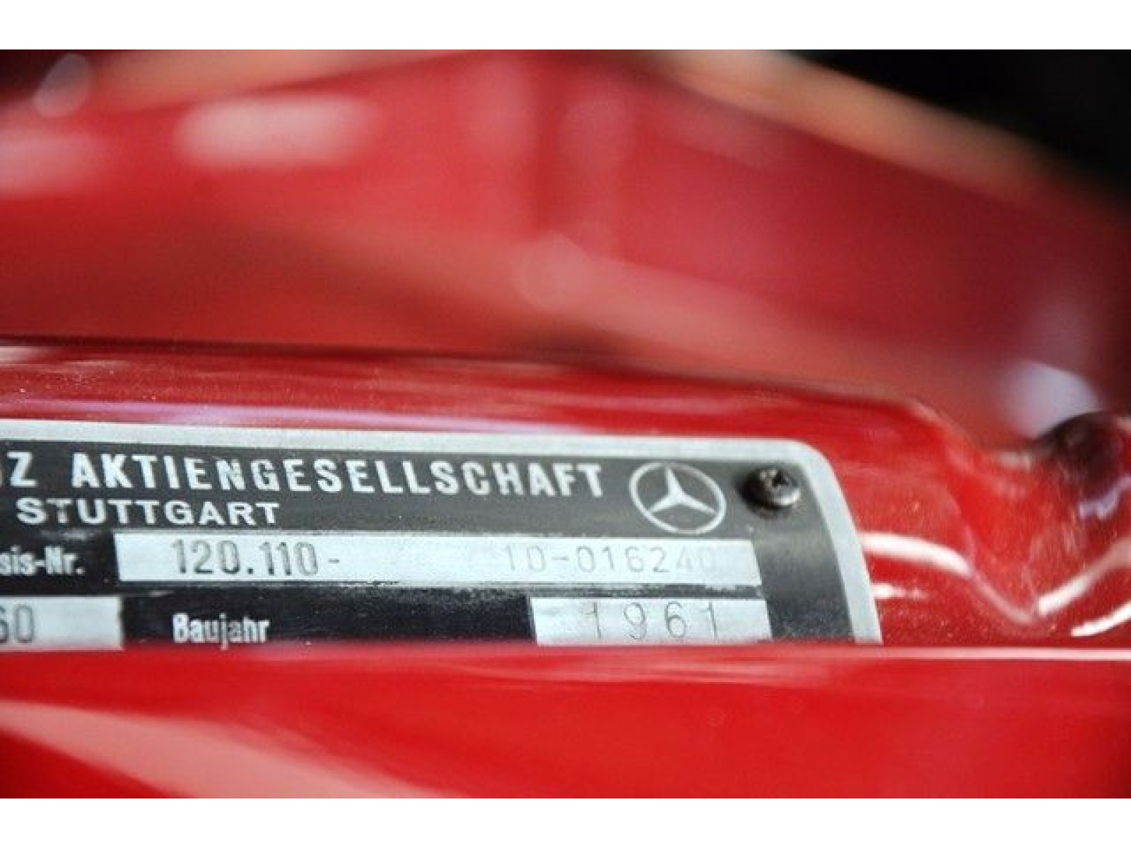 Mercedes-Benz - 190_19