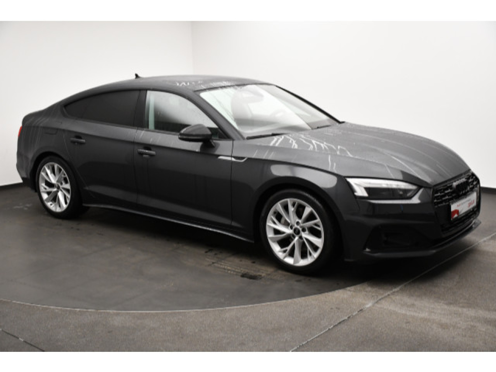 diagonal-frontansicht-aussen