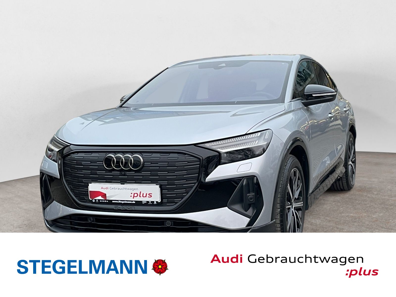 Q4 e-tron 45 Sportback 210kW/77kwH S-Line schwarz+*AHK*Matrix