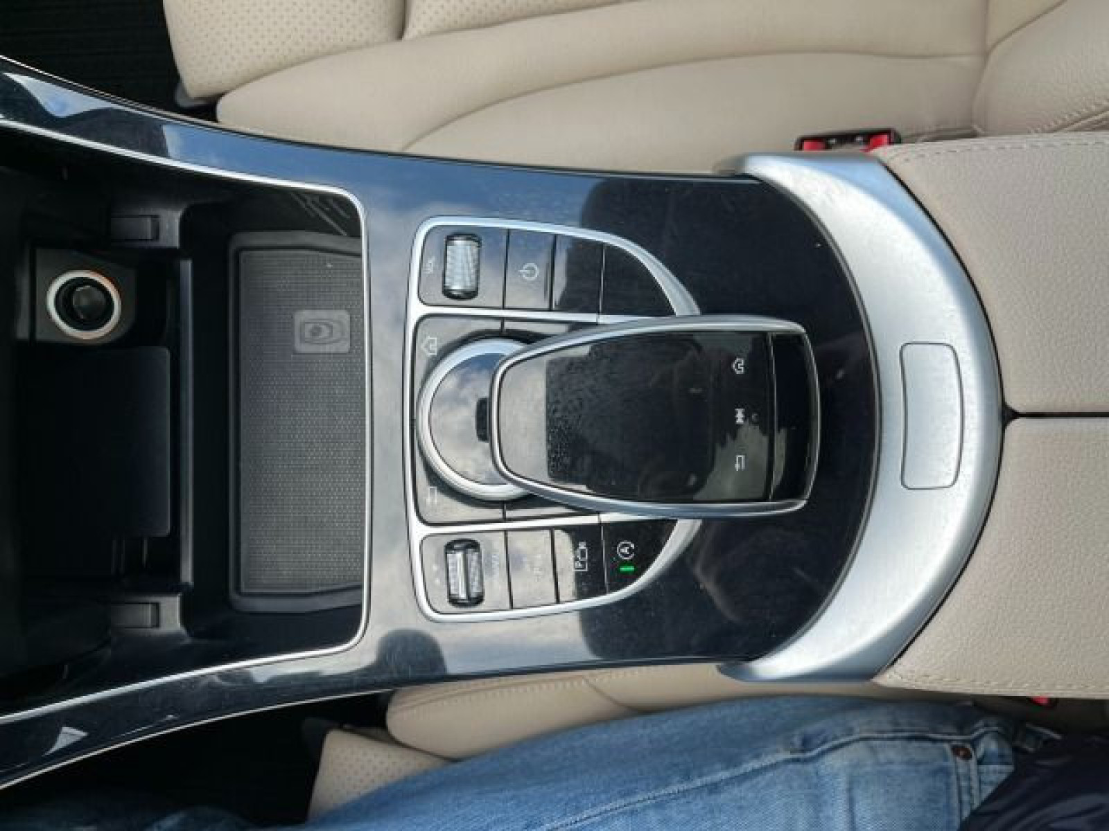 Mercedes-Benz - C 220_20