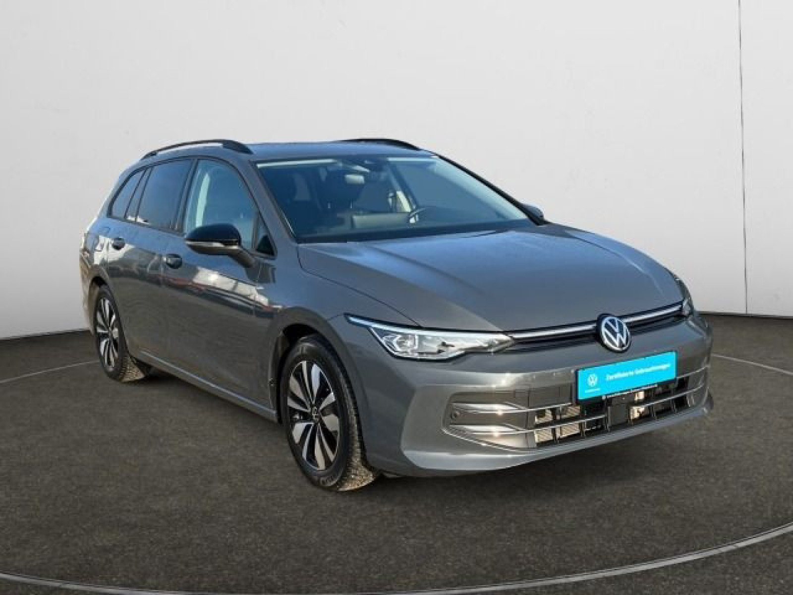 diagonal-frontansicht-aussen