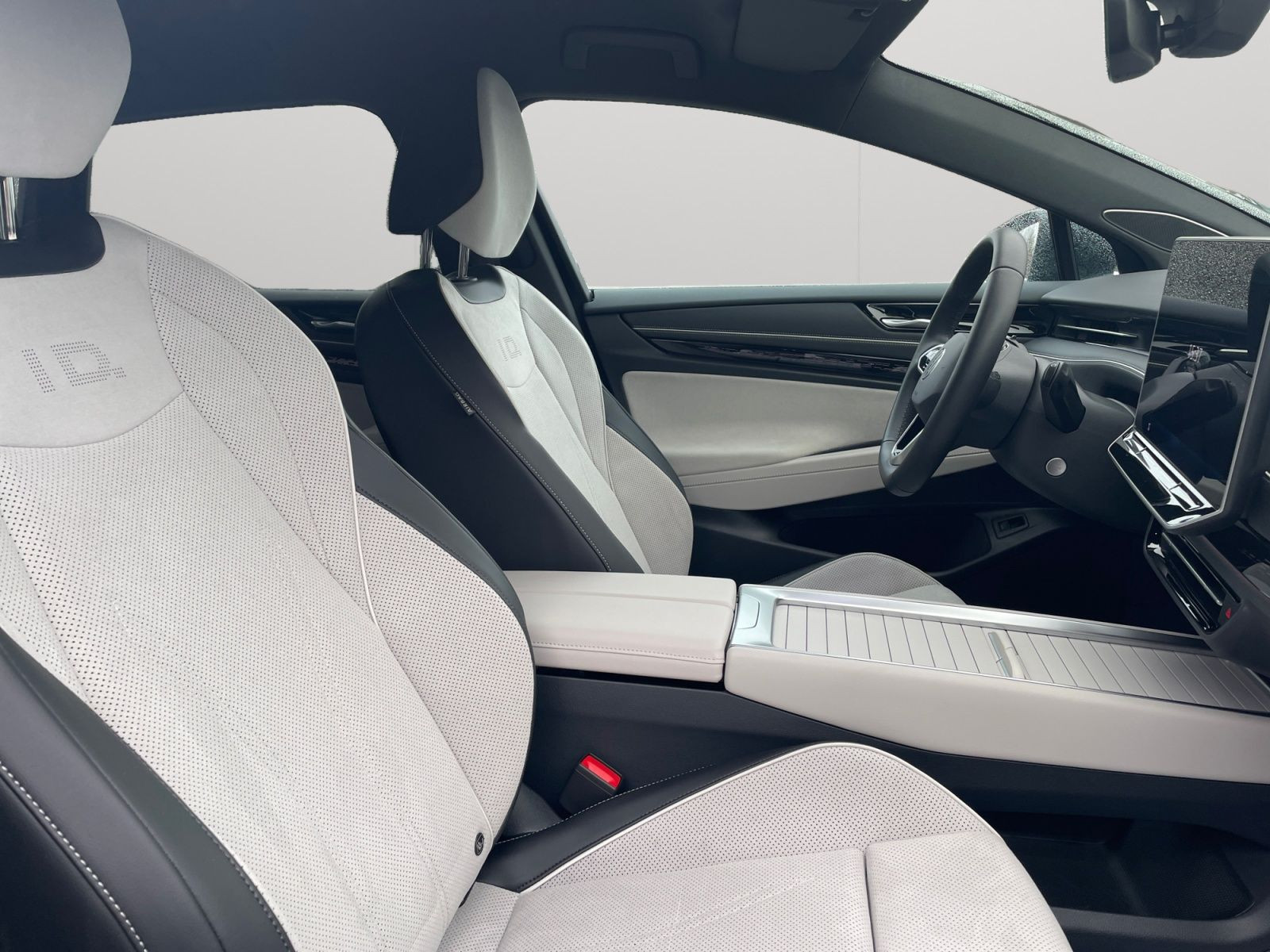 Volkswagen - ID.7 Tourer_15