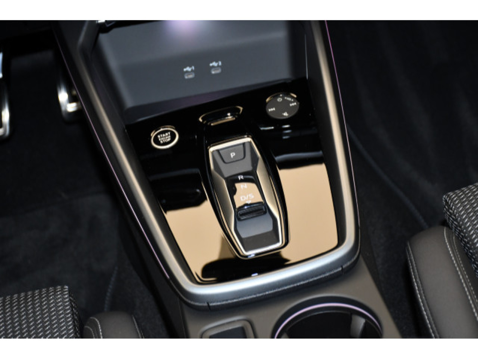 Audi - A3 Sportback_8