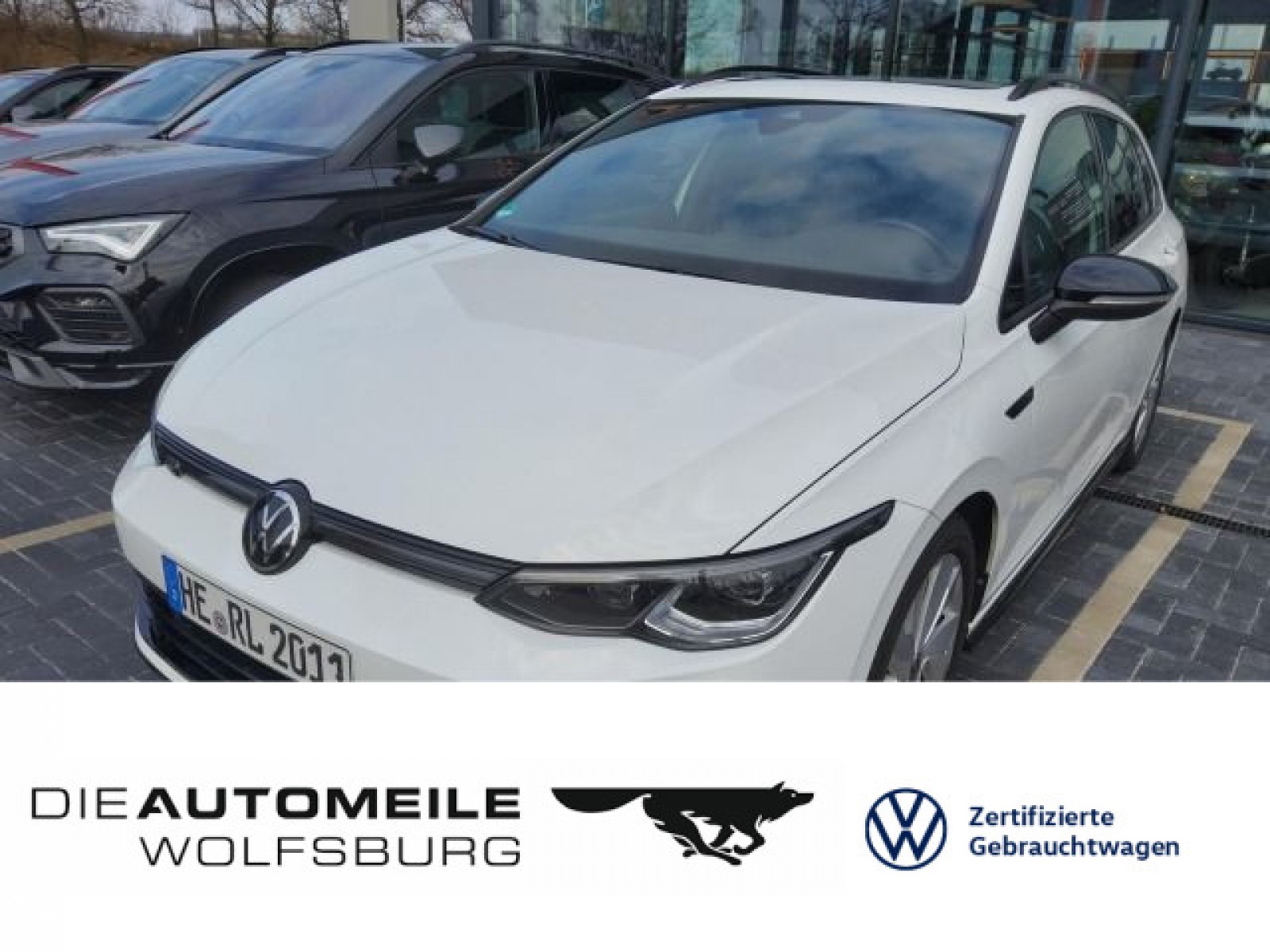 Golf 8 VIII Variant 1.5 eTSI DSG R-Line Matrix/Stand/Pano/DCC/ACC