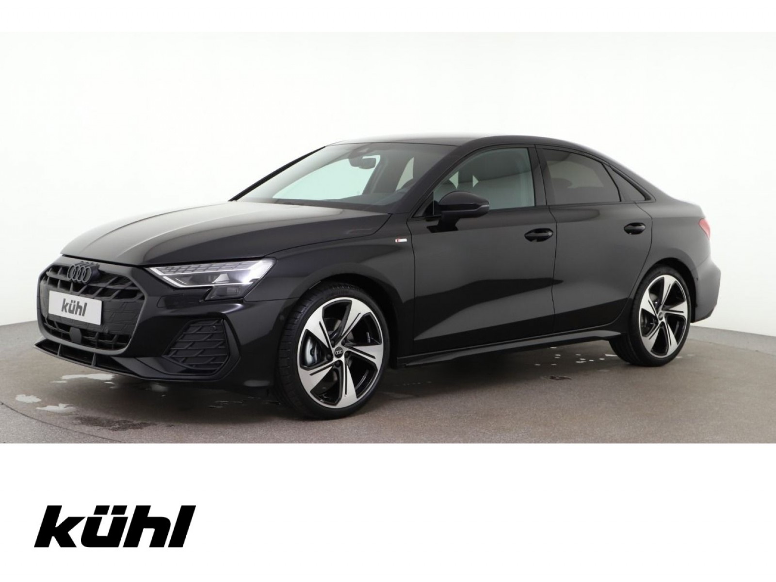 A3 Limousine Sline 35 TFSI s tronic 19' Matrix Sonos Optik schwarz Rückfahrkamera ASI
