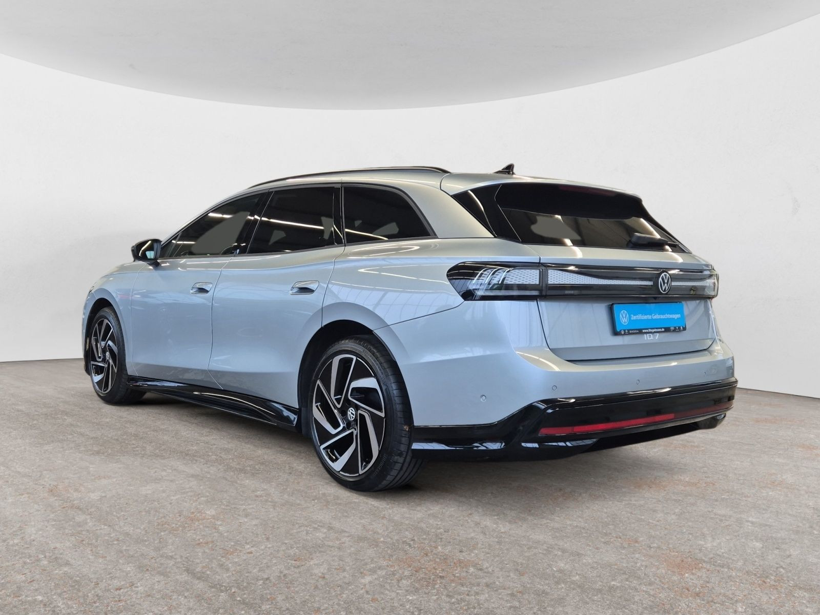 diagonalansicht-hinten-aussen