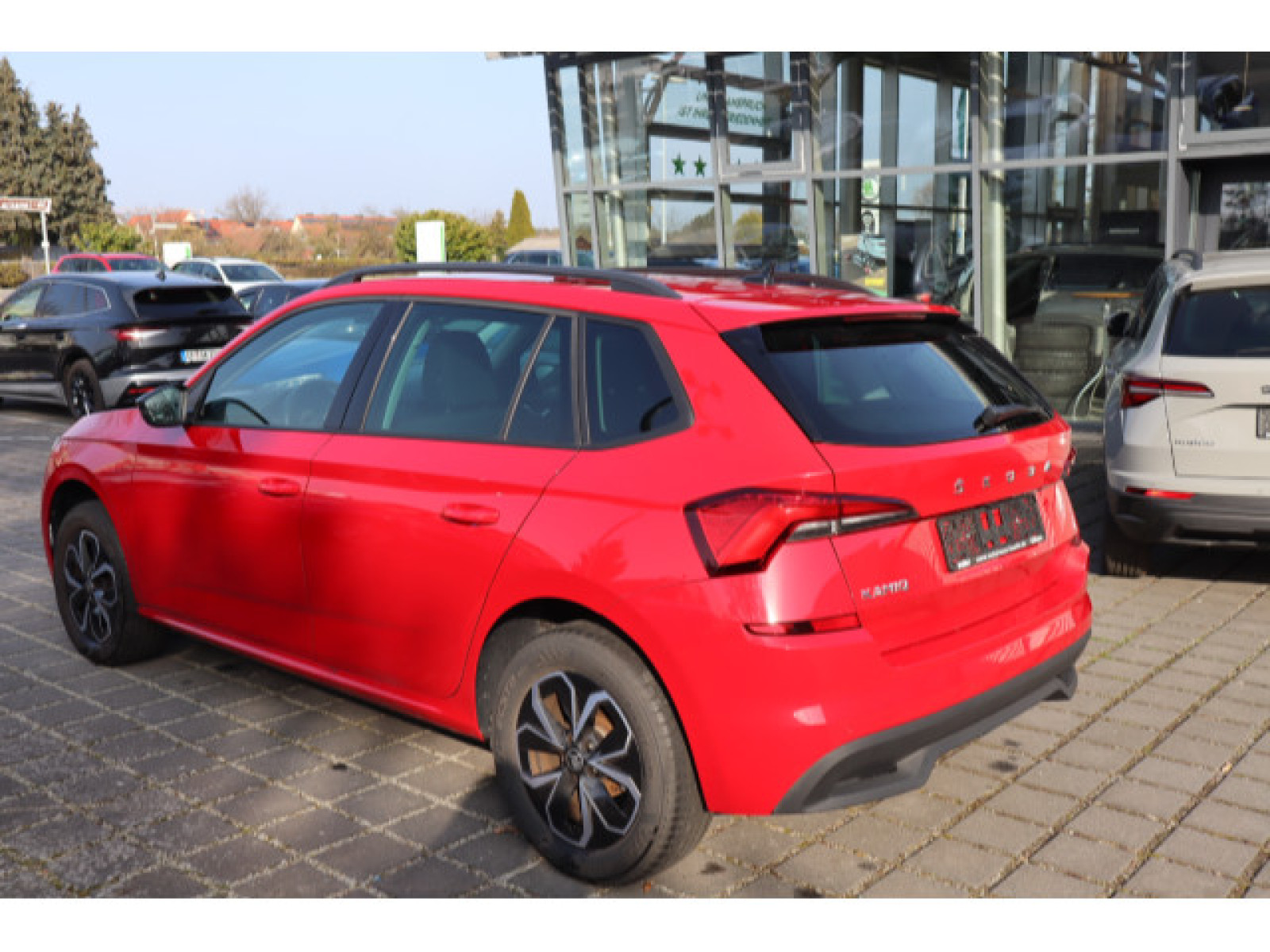 diagonalansicht-hinten-aussen