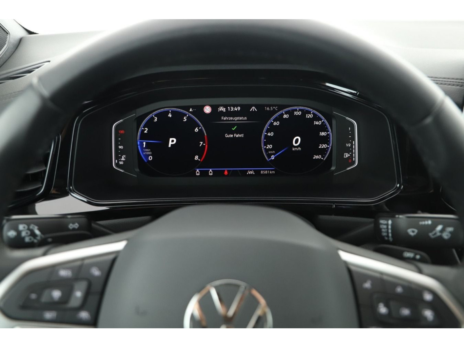 Volkswagen - T-Roc Cabriolet_11