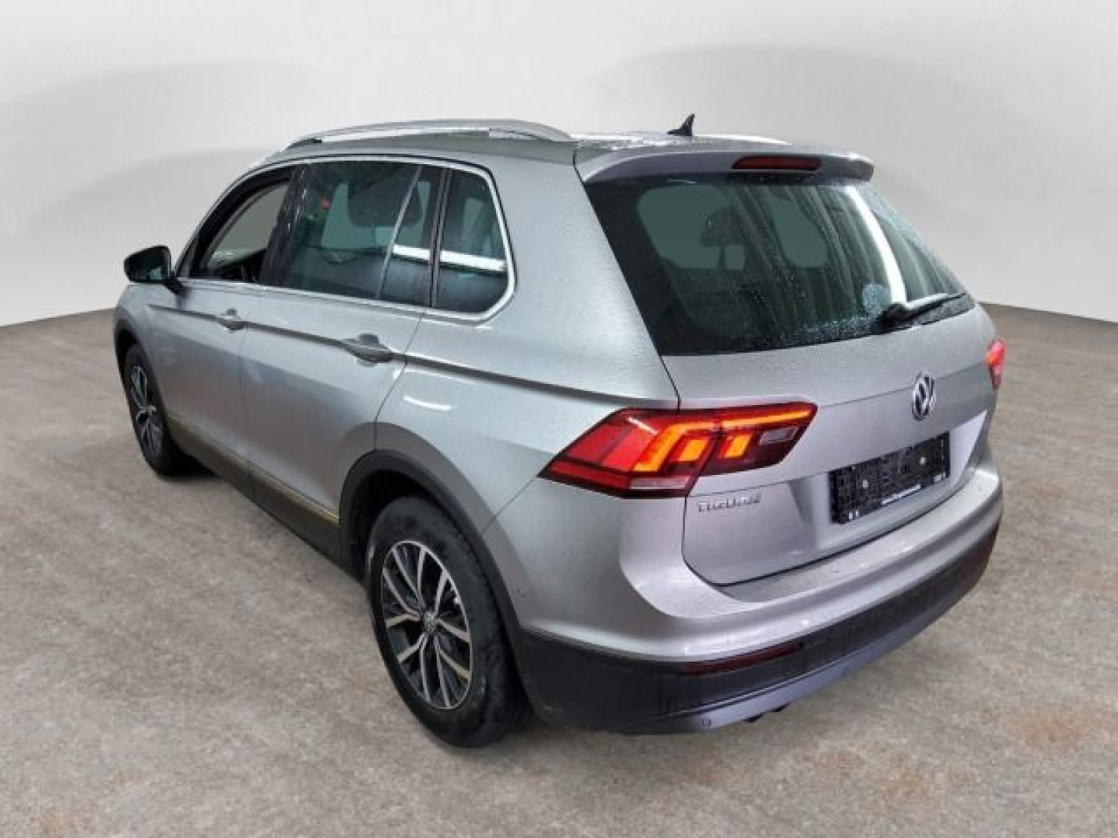 diagonalansicht-hinten-aussen