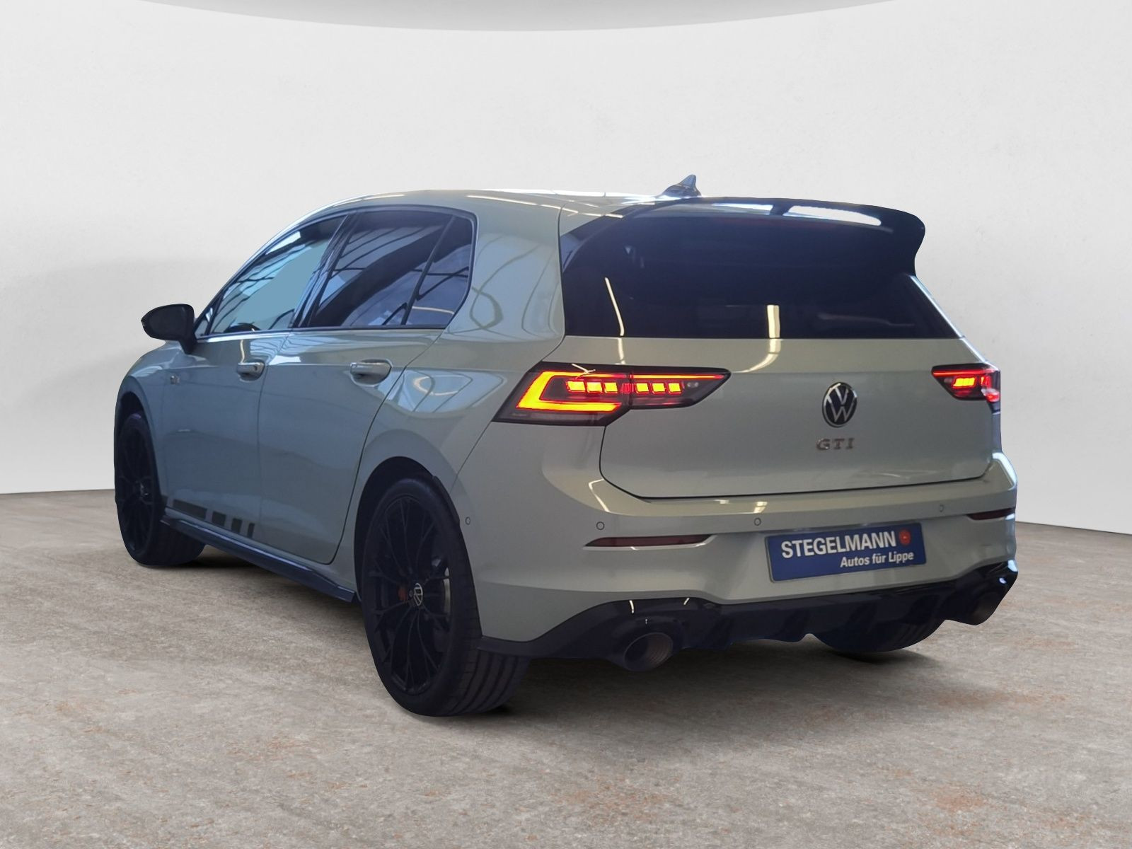 diagonalansicht-hinten-aussen