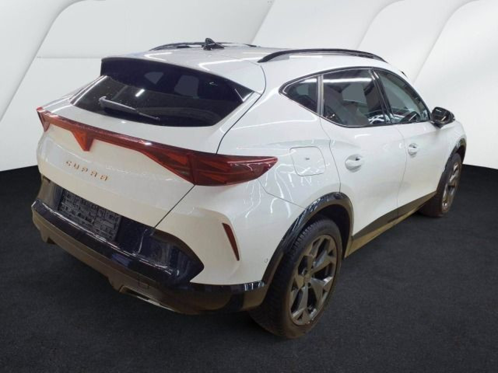 diagonalansicht-hinten-aussen