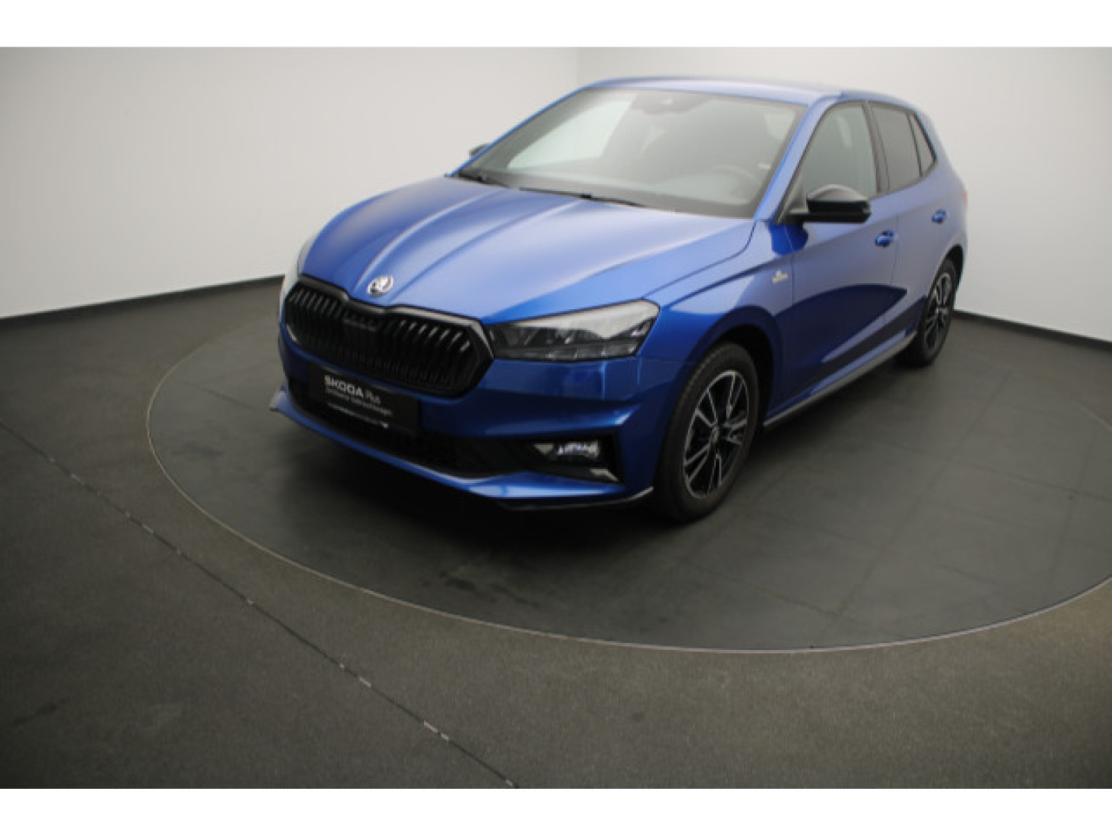 diagonal-frontansicht-aussen