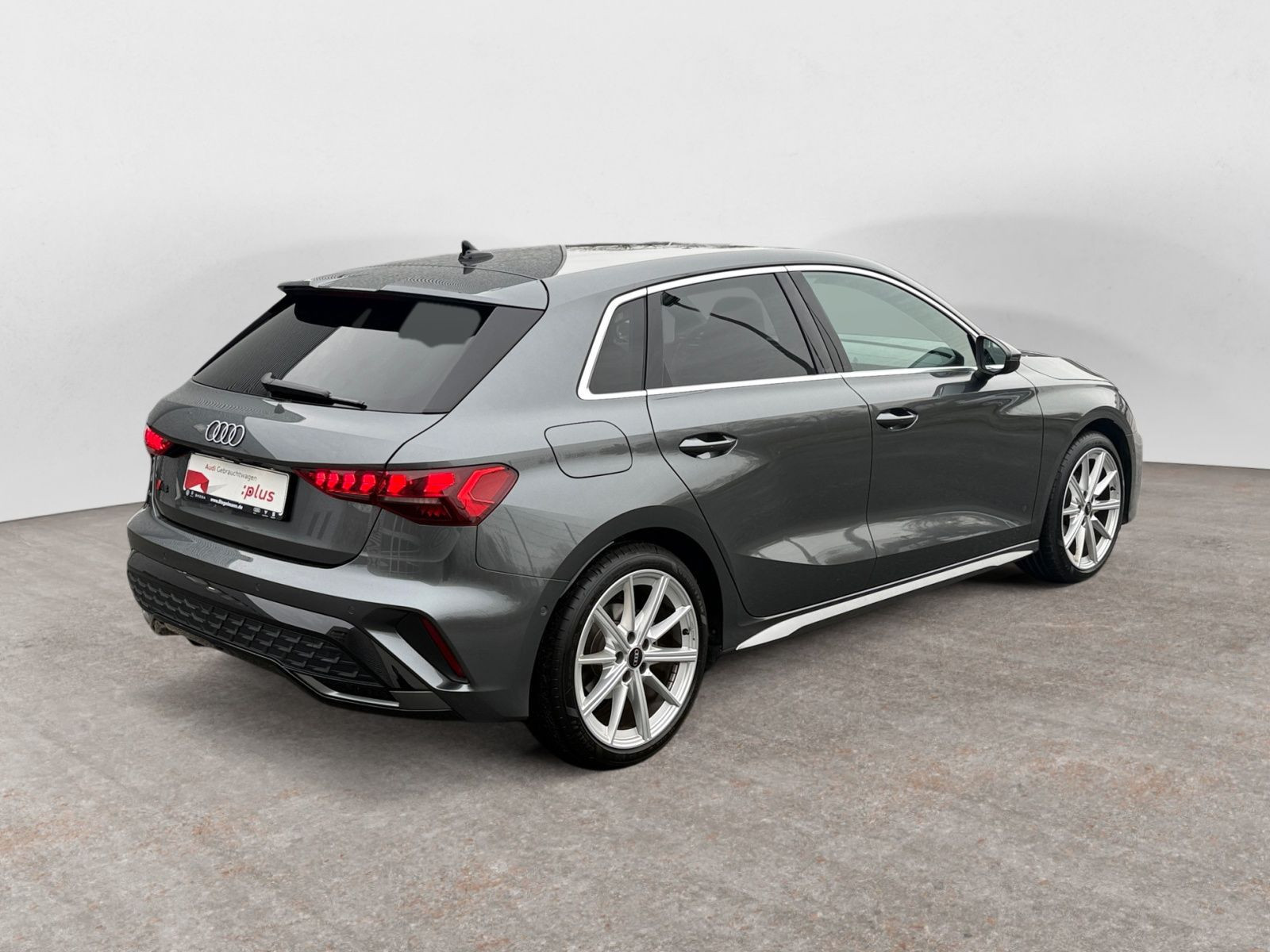 diagonalansicht-hinten-aussen