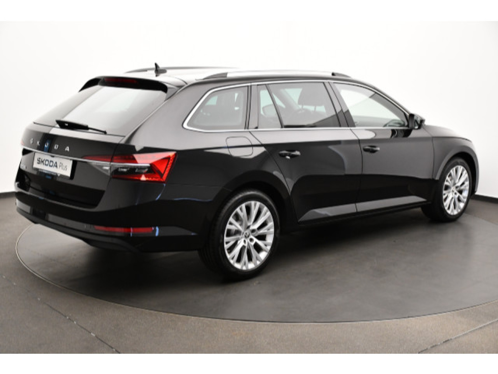 diagonalansicht-hinten-aussen