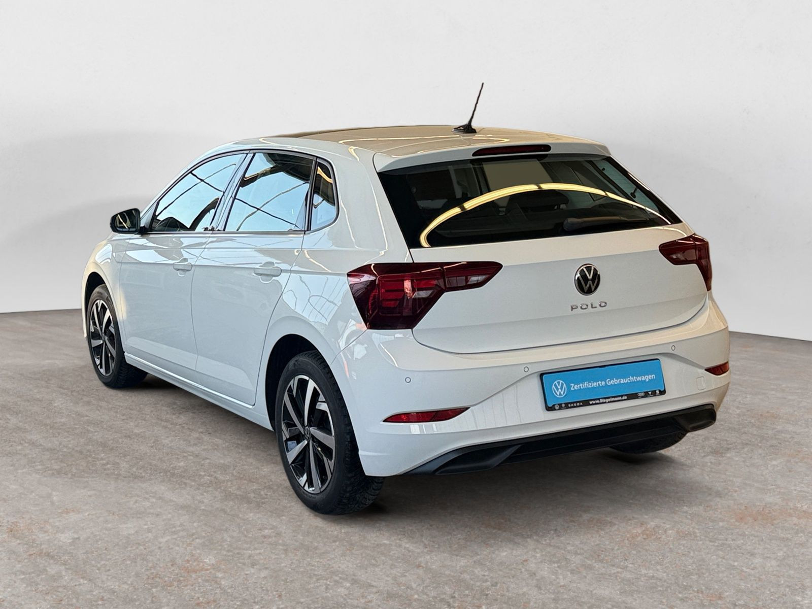 diagonalansicht-hinten-aussen