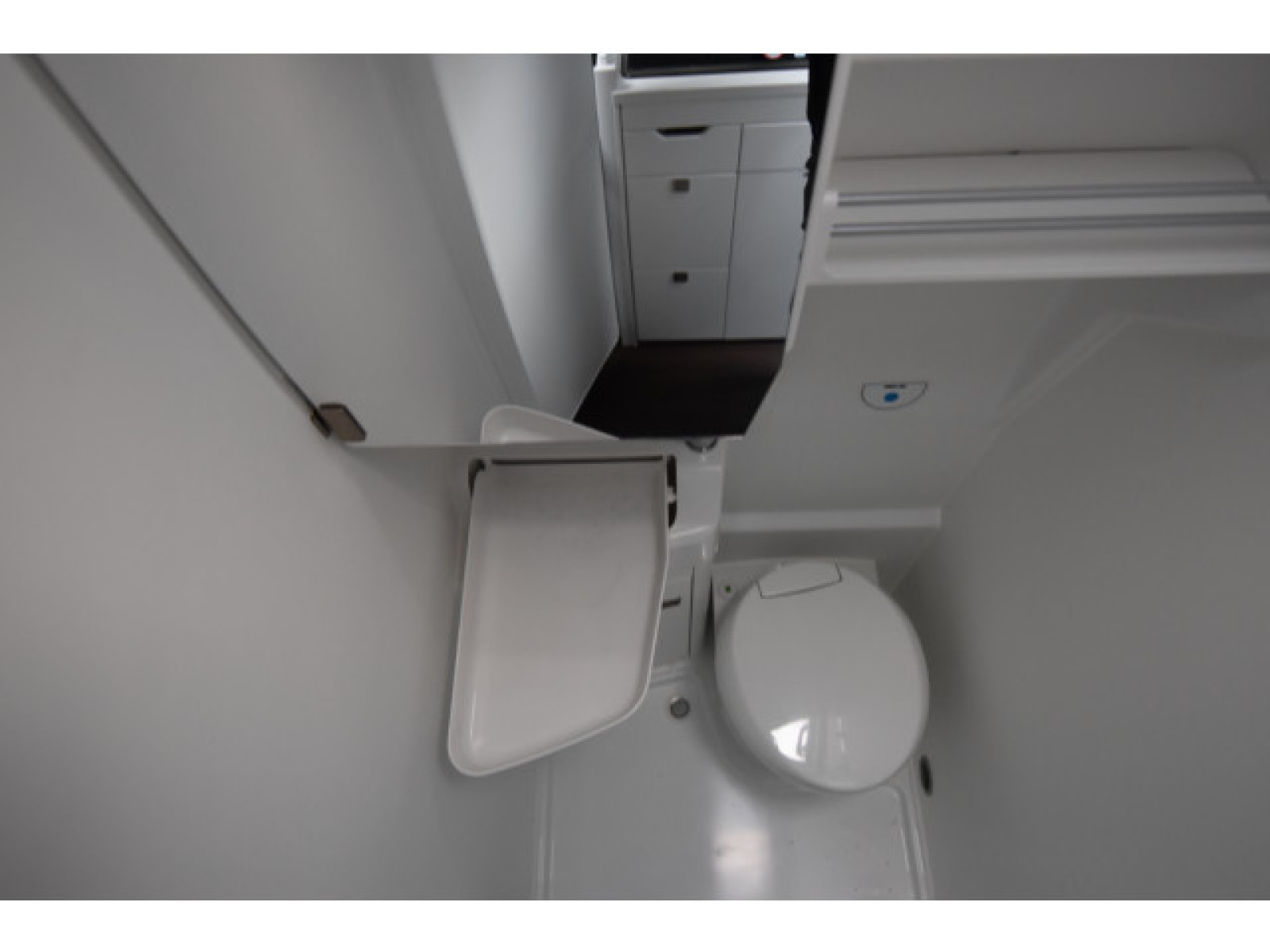 Volkswagen - California_16