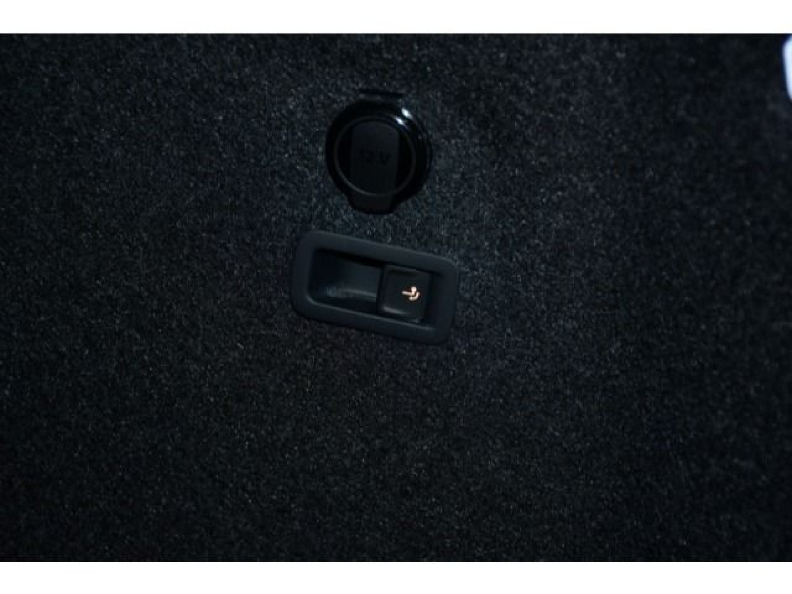 Volkswagen - Golf_11