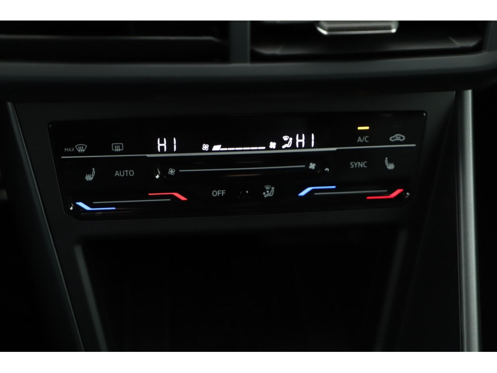 Volkswagen - Taigo_11