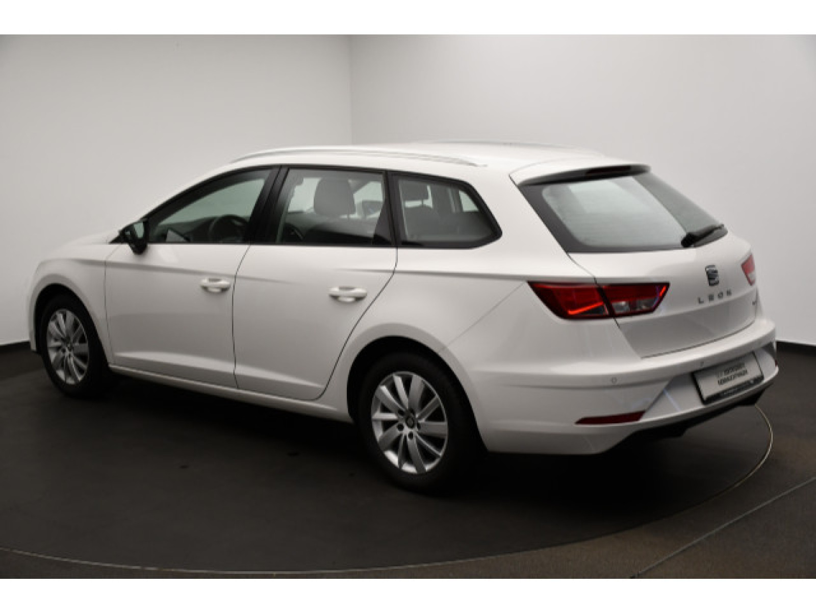 diagonalansicht-hinten-aussen