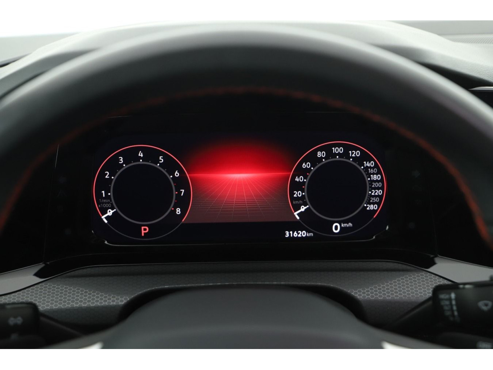 Volkswagen - Golf GTI_11