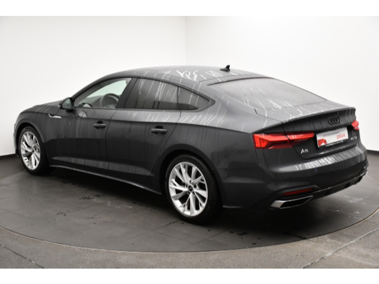 diagonalansicht-hinten-aussen