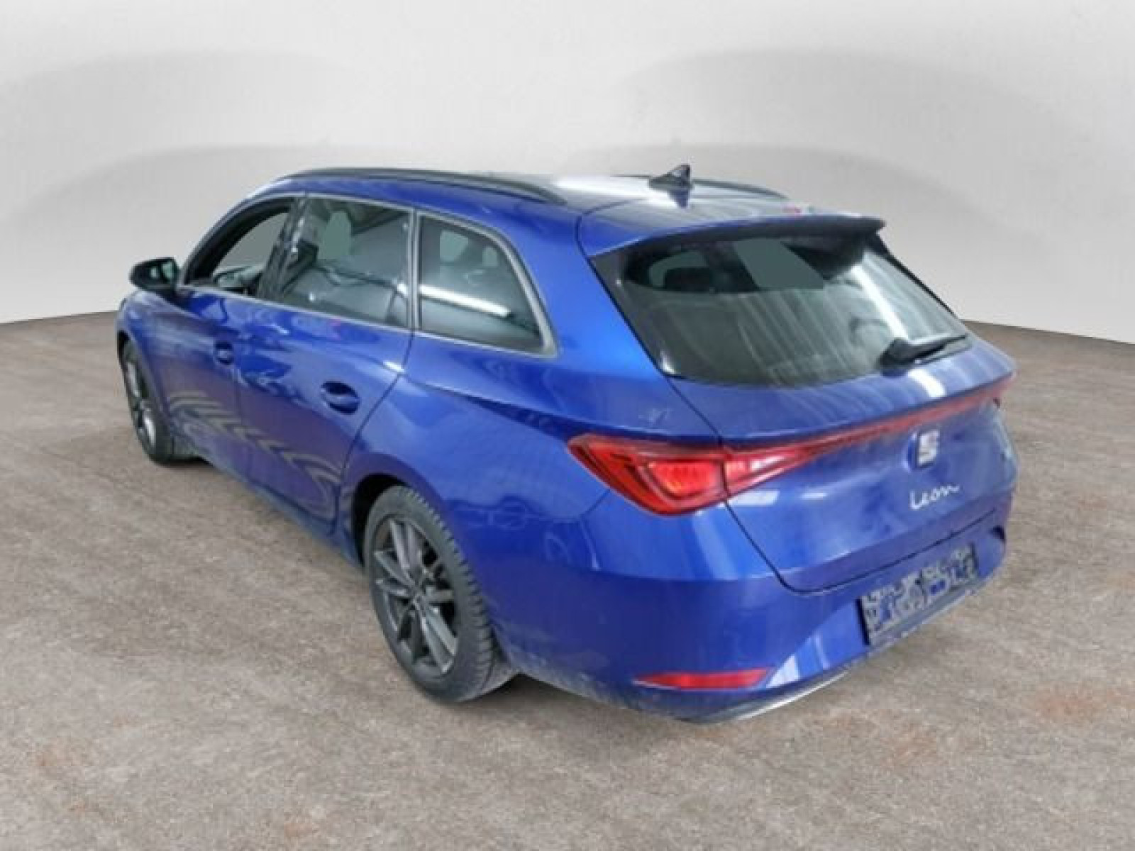 diagonalansicht-hinten-aussen