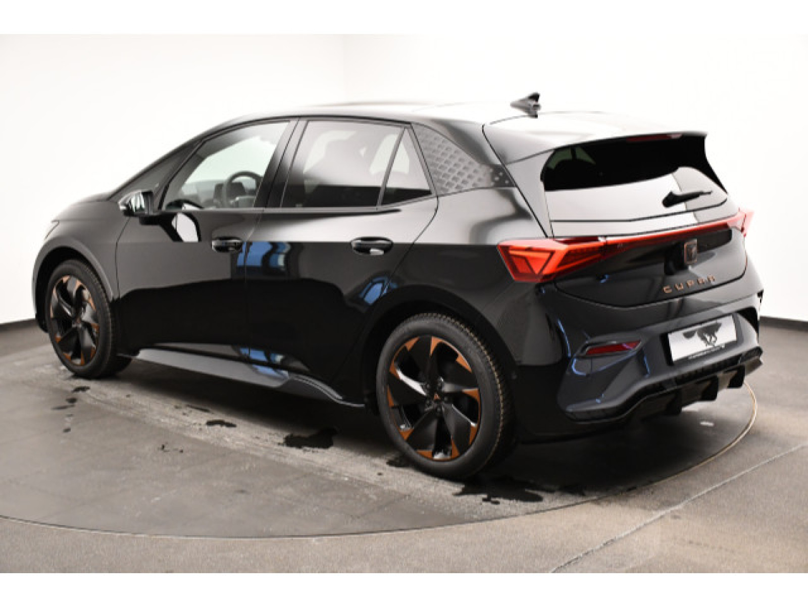 diagonalansicht-hinten-aussen