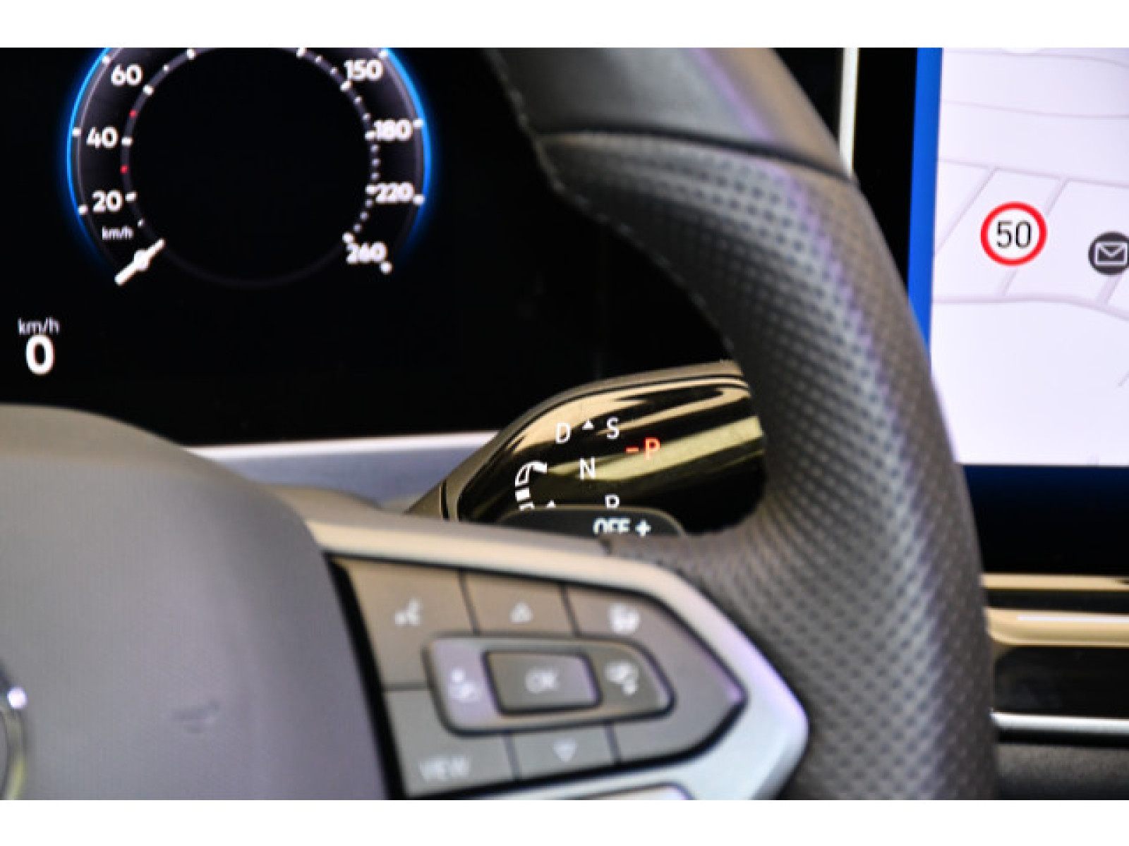 Volkswagen - Passat Variant_6