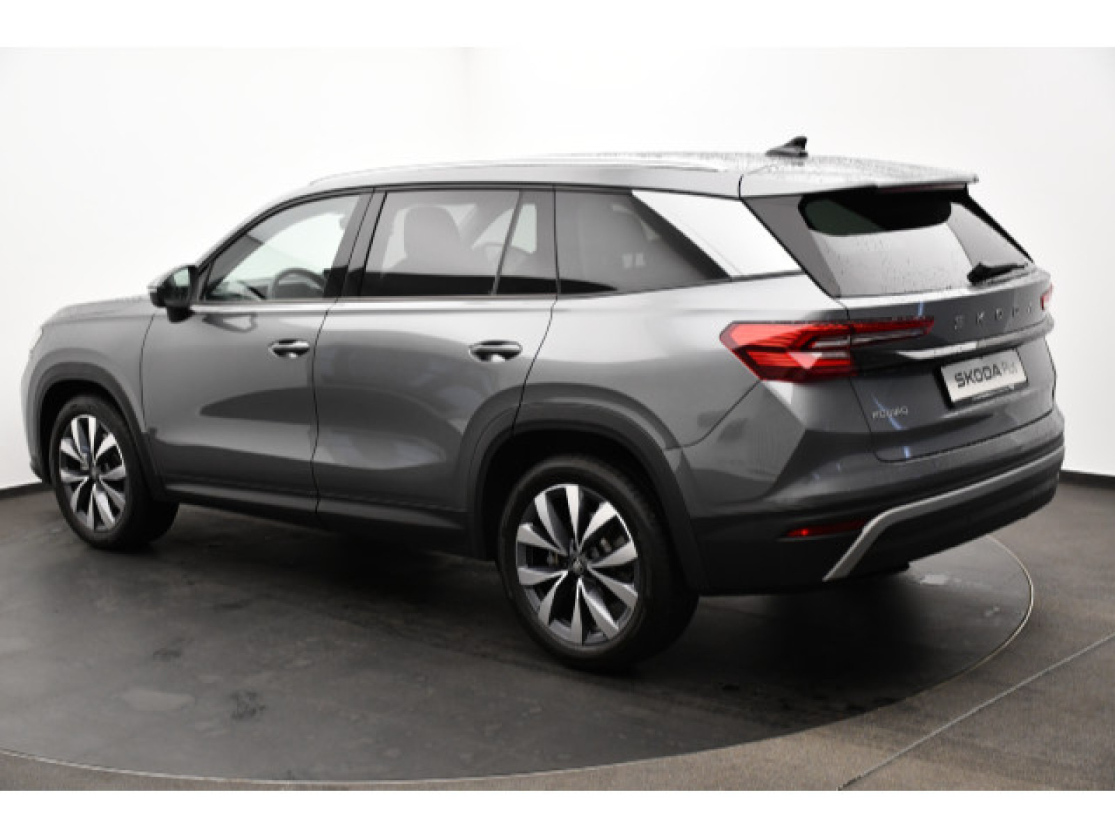 diagonalansicht-hinten-aussen