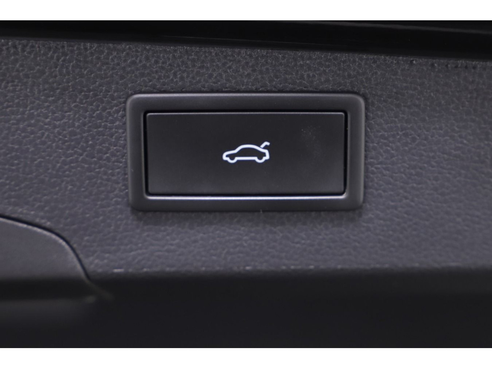 Volkswagen - Passat Variant_16