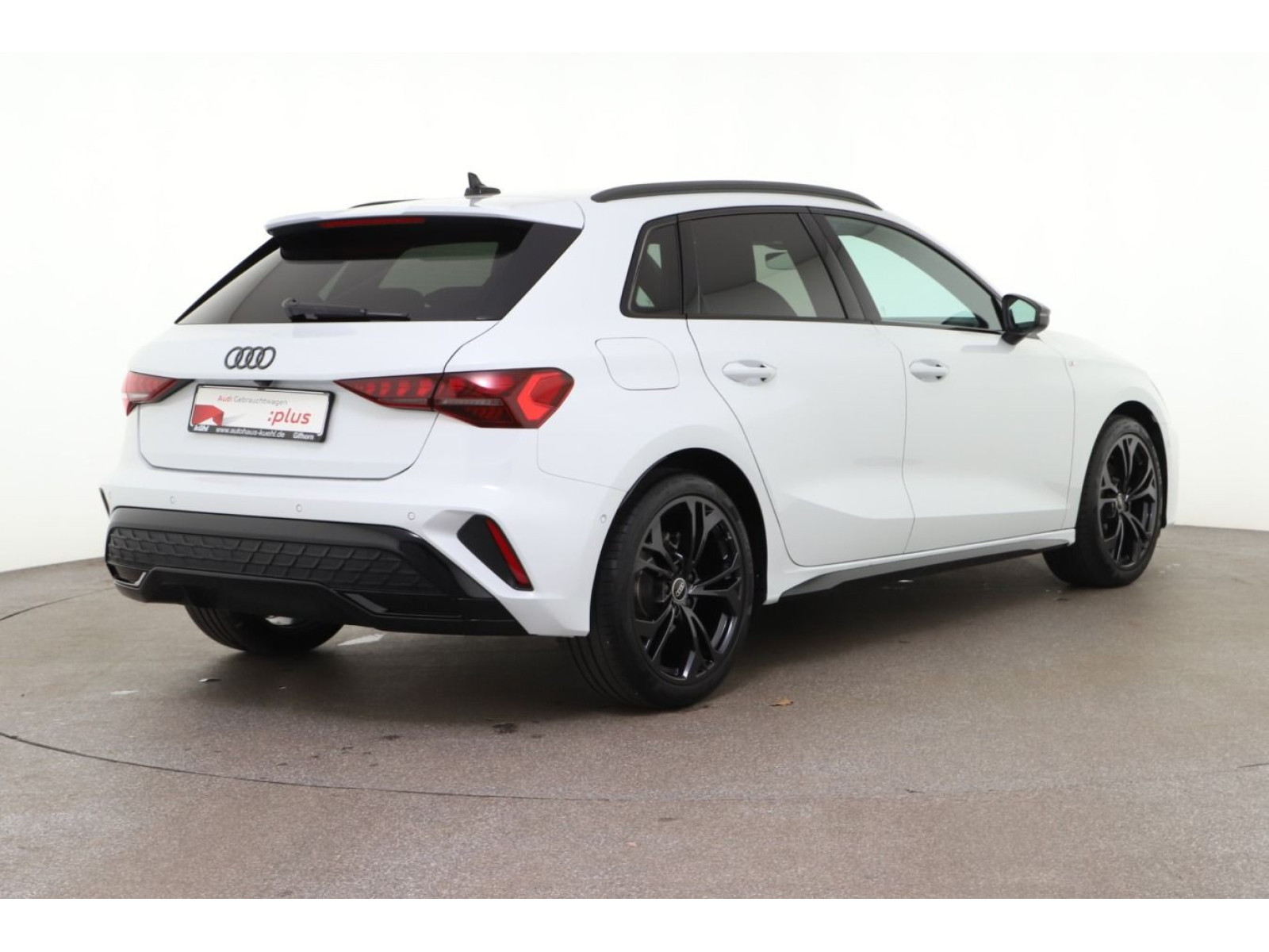 diagonalansicht-hinten-aussen