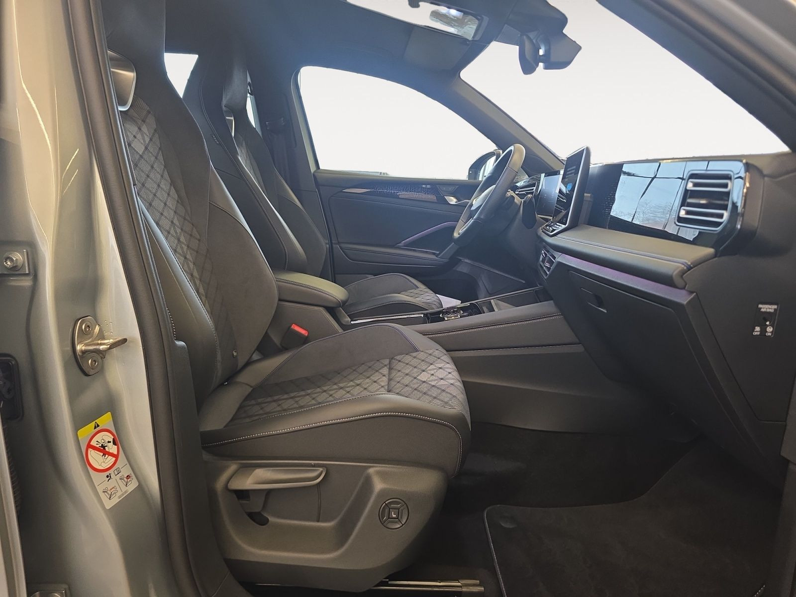 Volkswagen - Tiguan_16