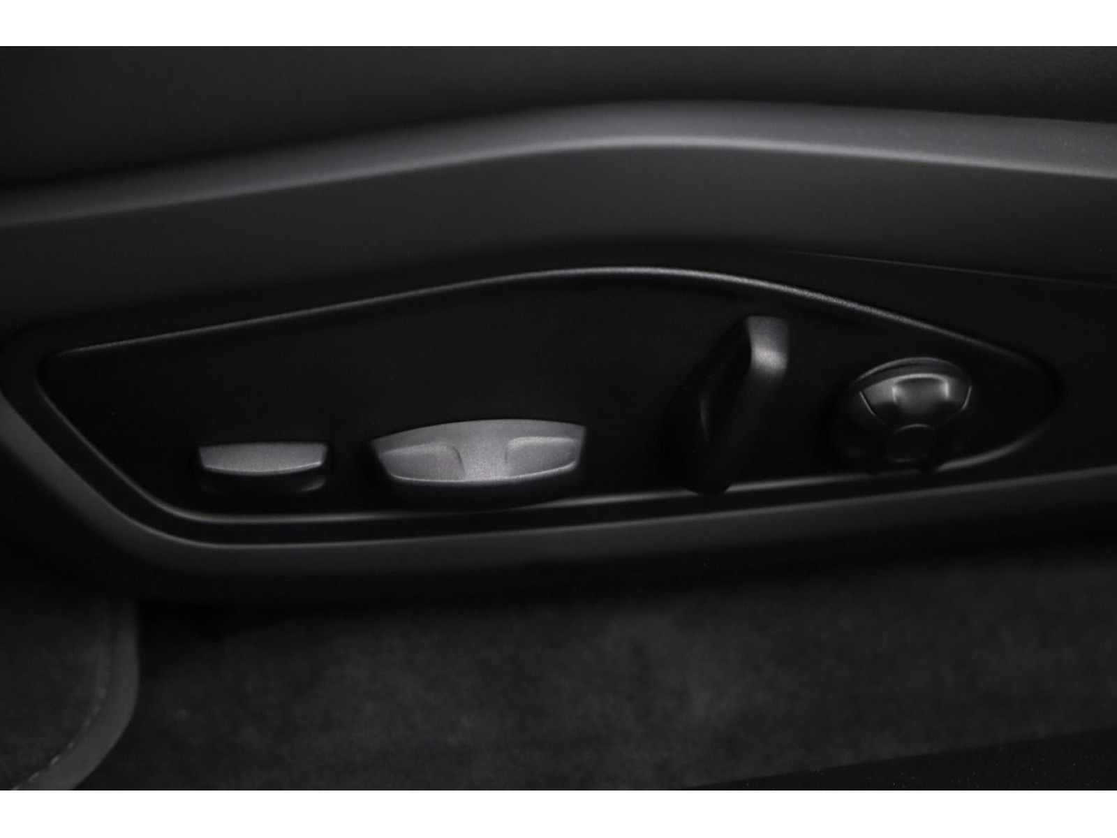 Audi - e-tron GT quattro_7