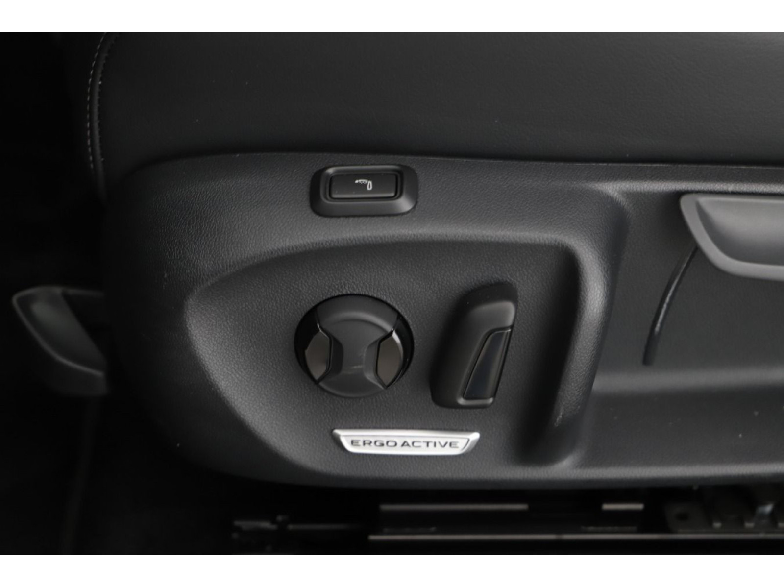 Volkswagen - Passat Variant_8