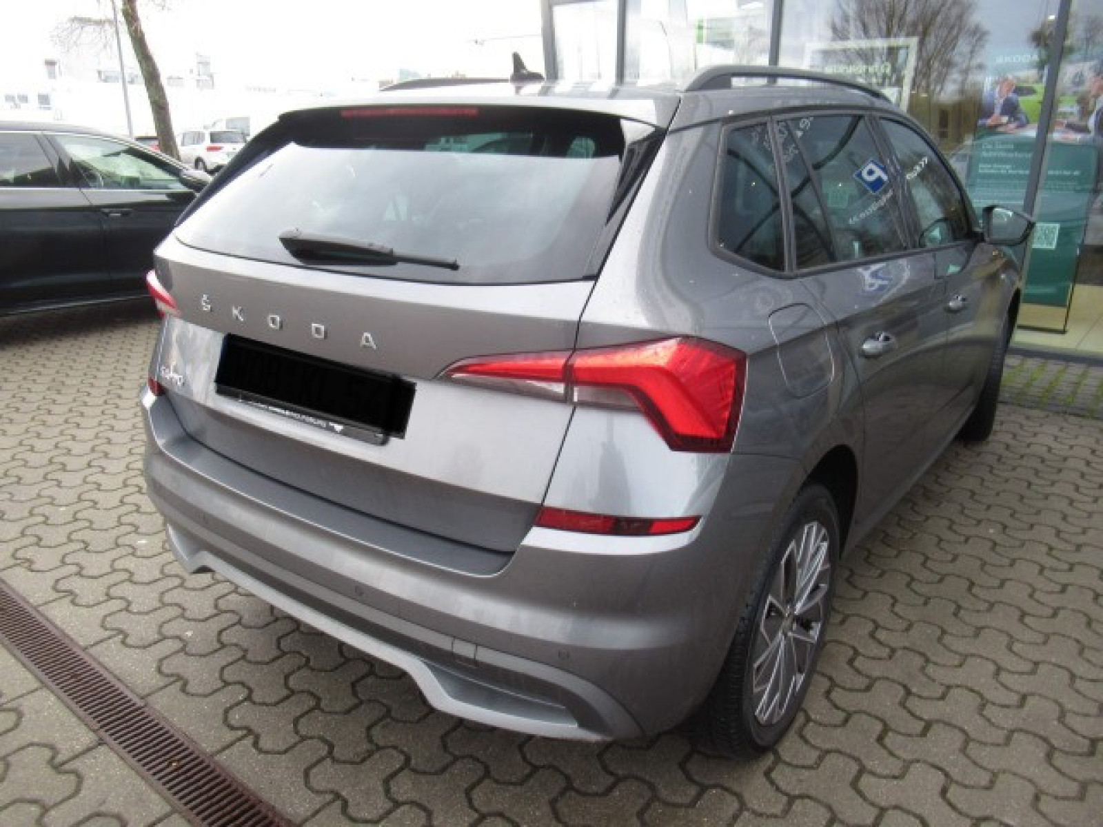 diagonalansicht-hinten-aussen