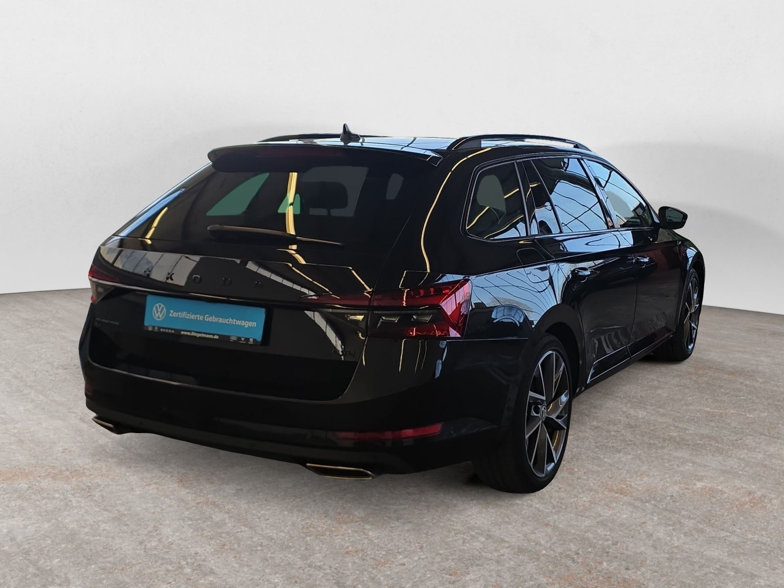 diagonalansicht-hinten-aussen