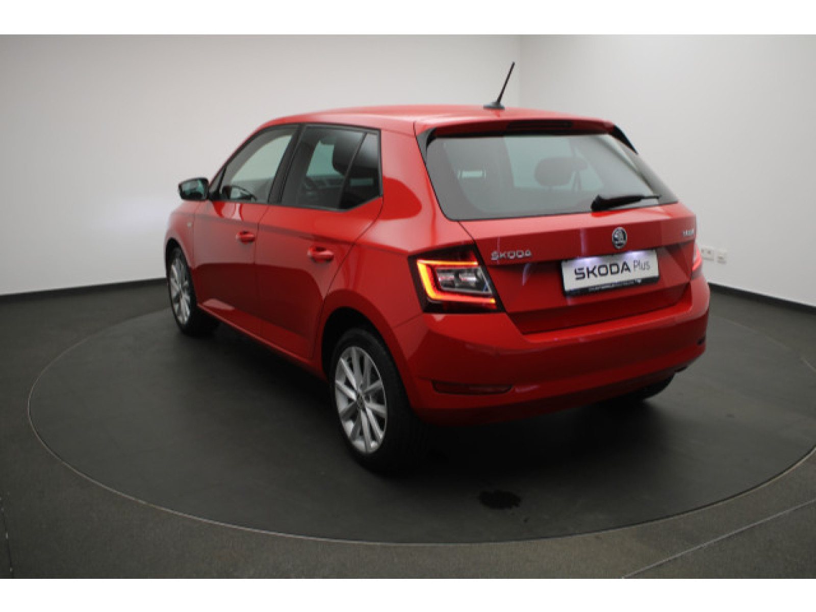 diagonalansicht-hinten-aussen