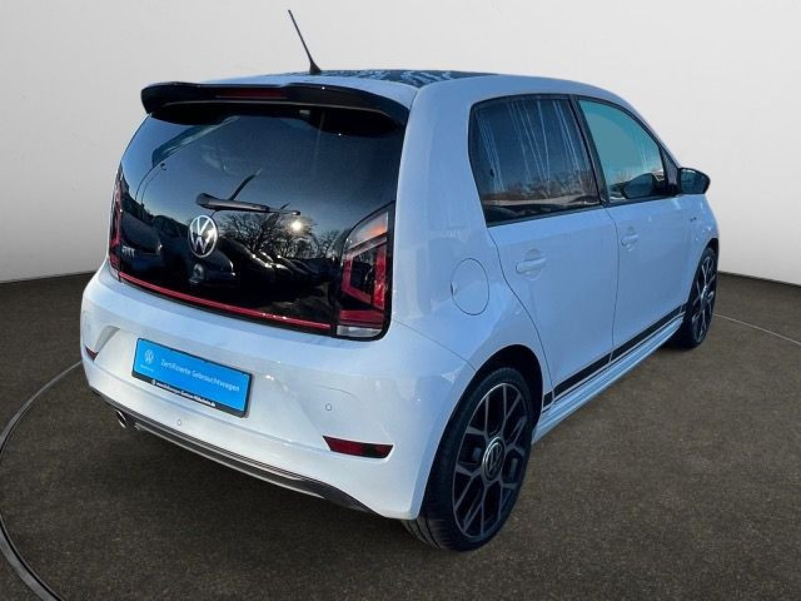 diagonalansicht-hinten-aussen