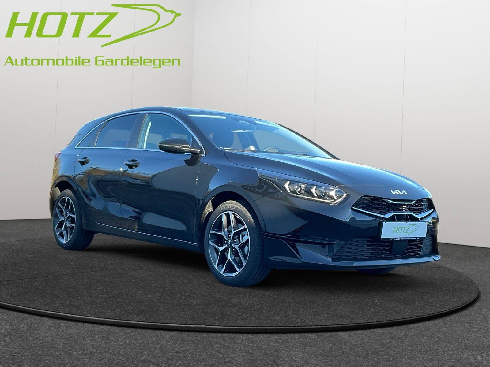 diagonal-frontansicht-aussen