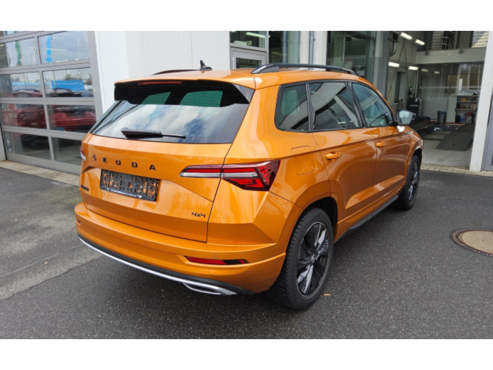 diagonalansicht-hinten-aussen