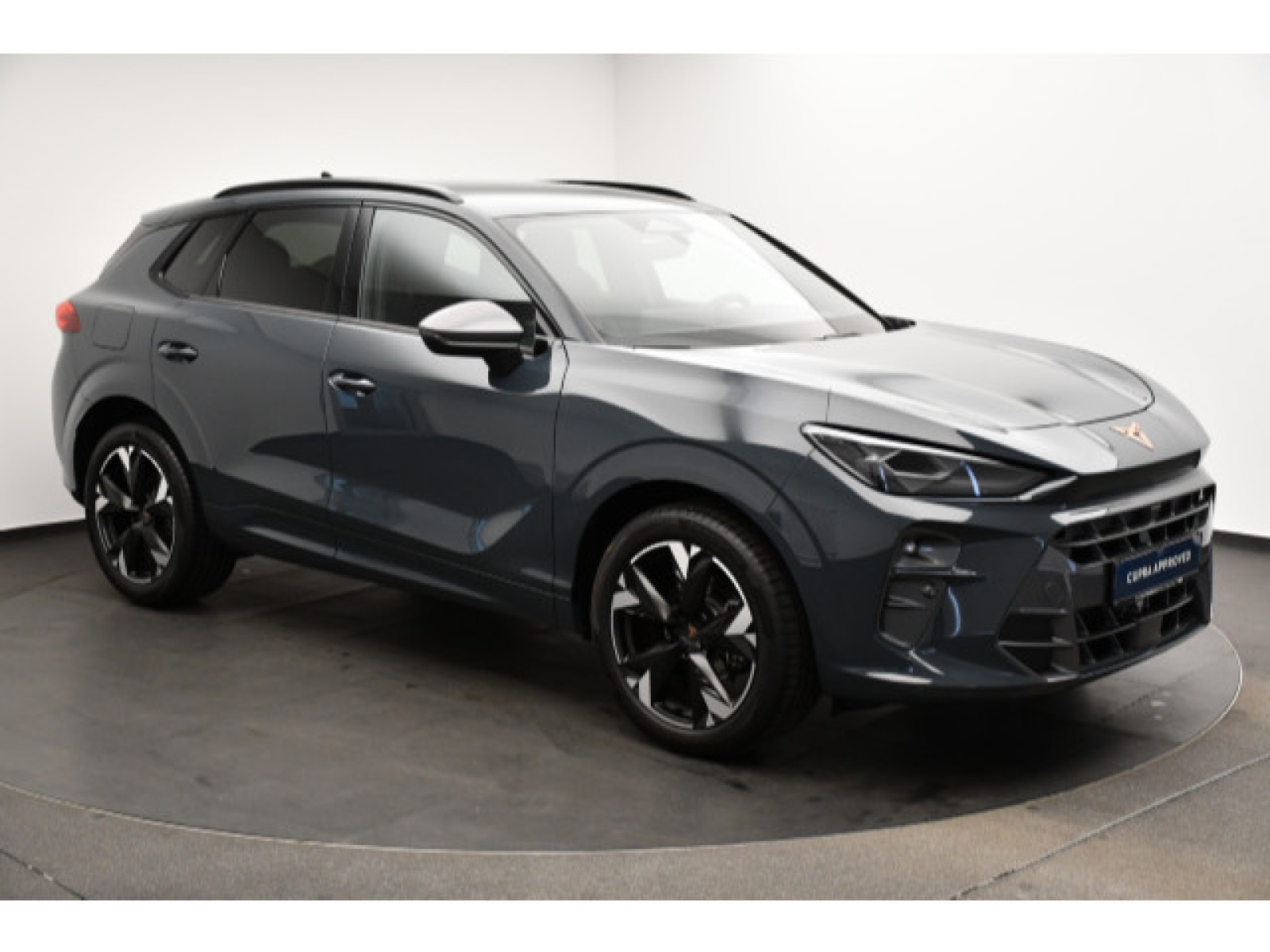 diagonal-frontansicht-aussen