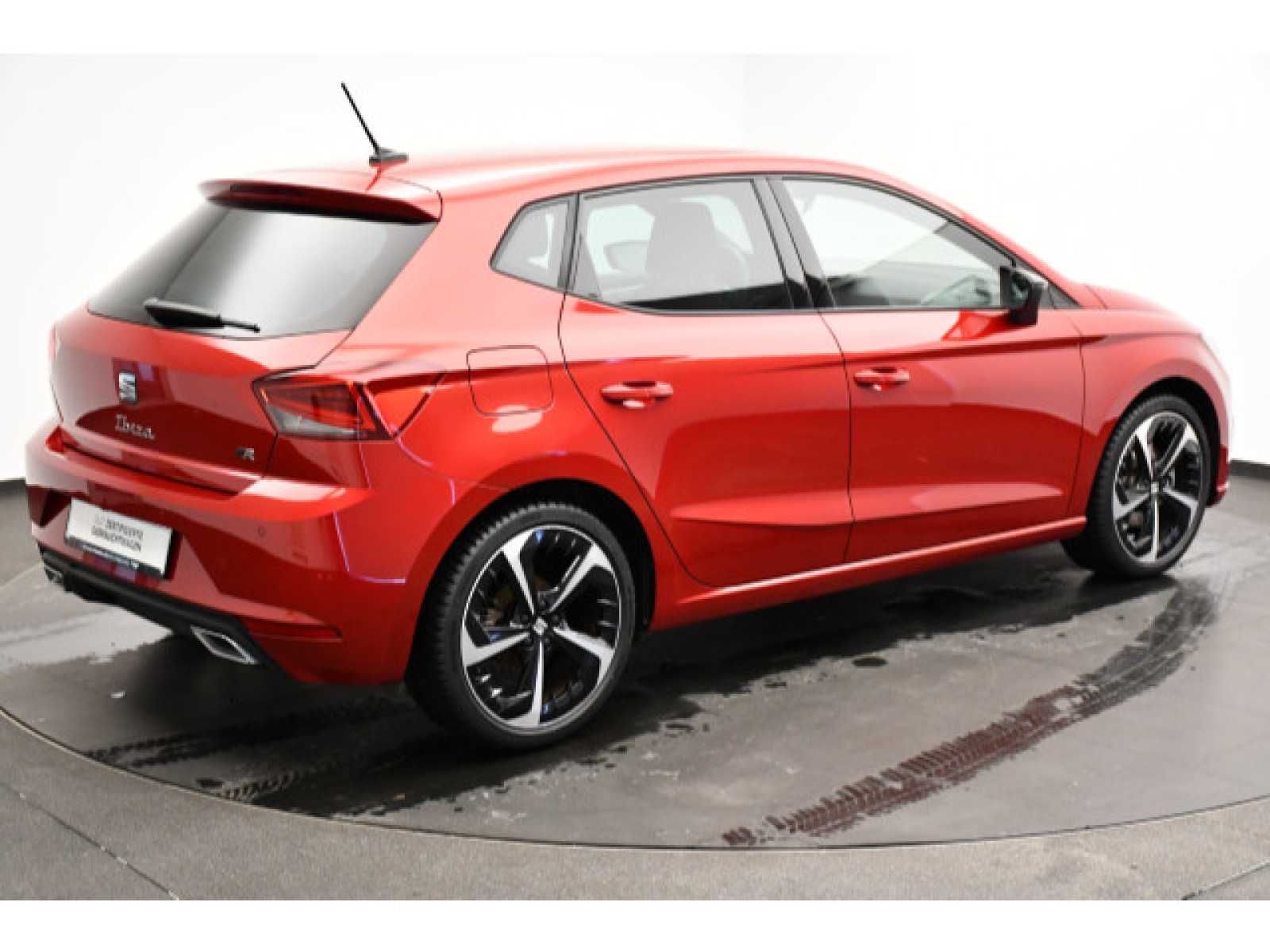 diagonalansicht-hinten-aussen