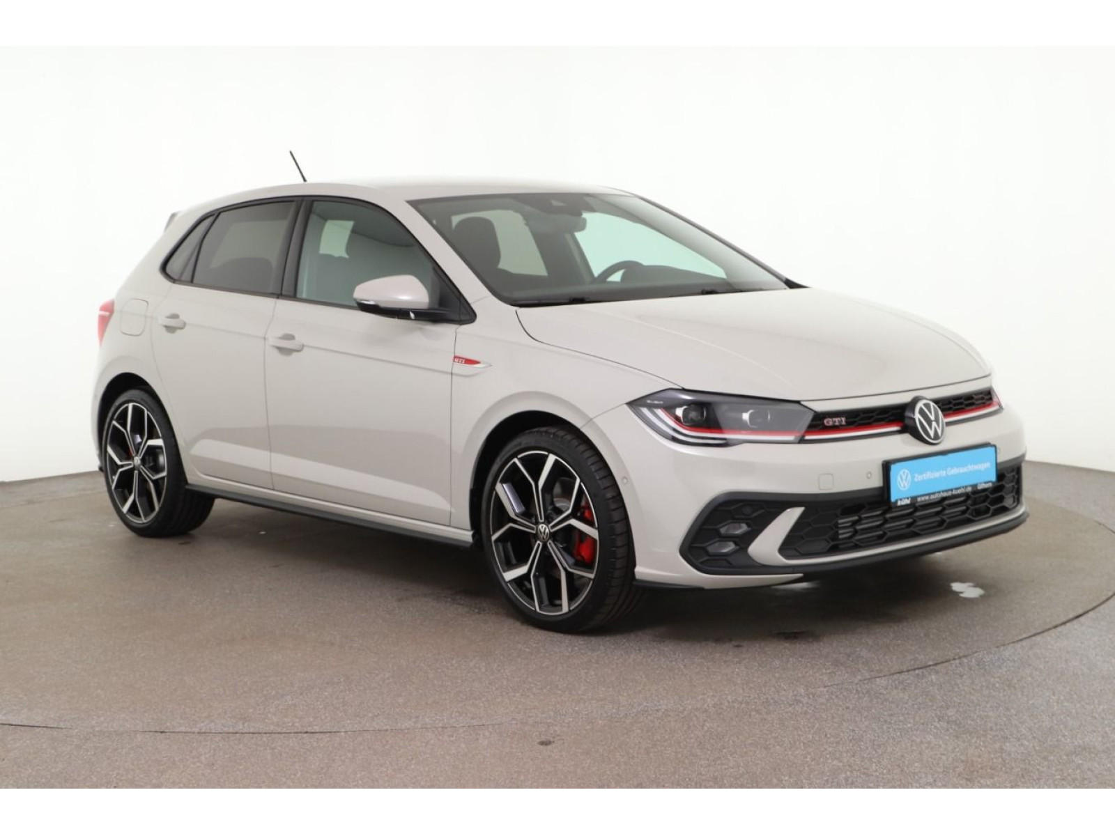 diagonal-frontansicht-aussen